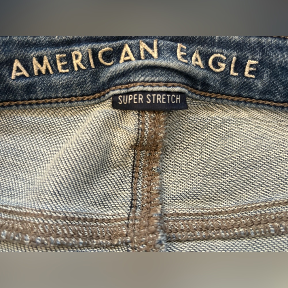 American Eagle Outfitters Super High Rise Jegging - Picture 4 of 6